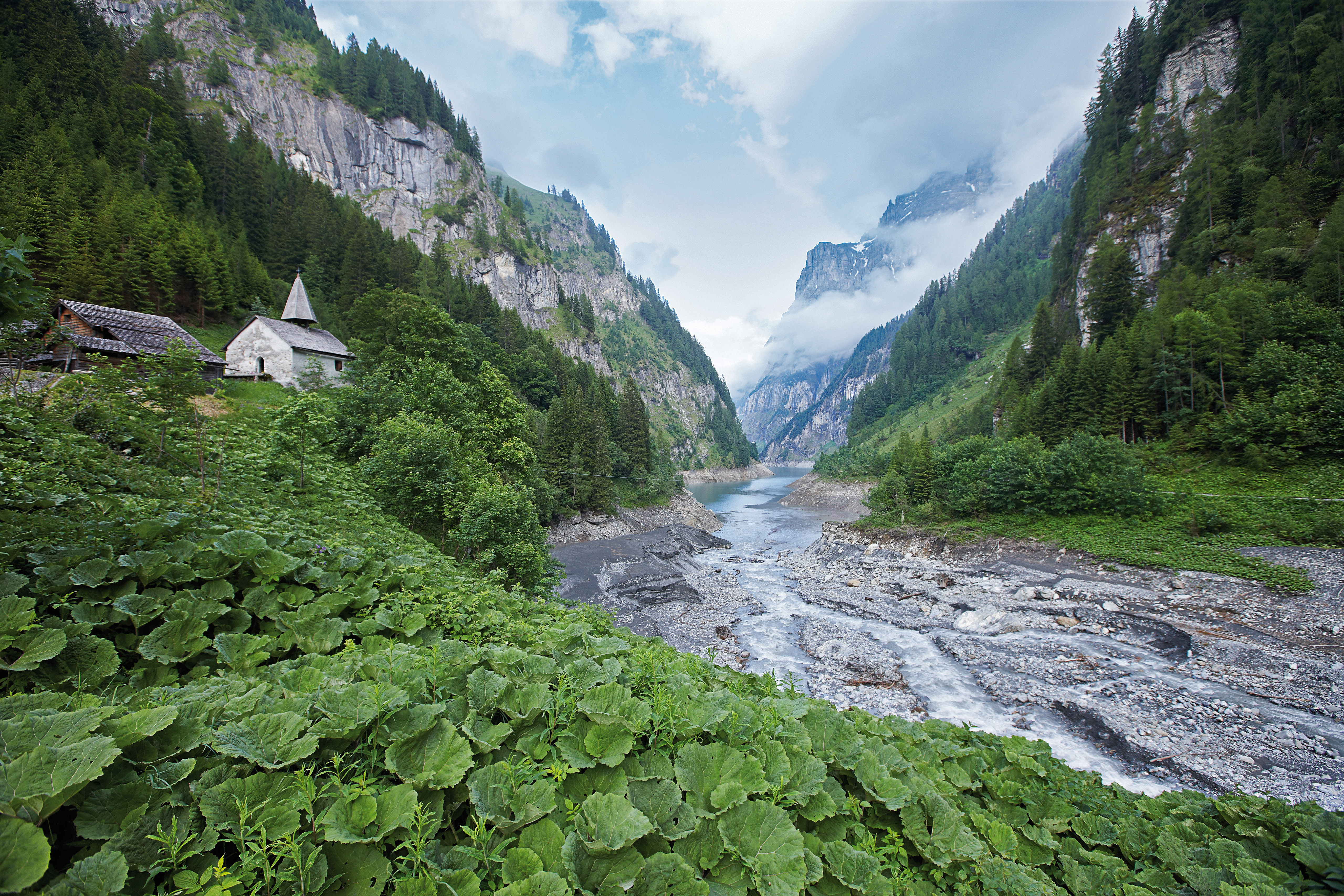 Walsersiedlung St. Martin im Calfeisental Schweiz Tourismus